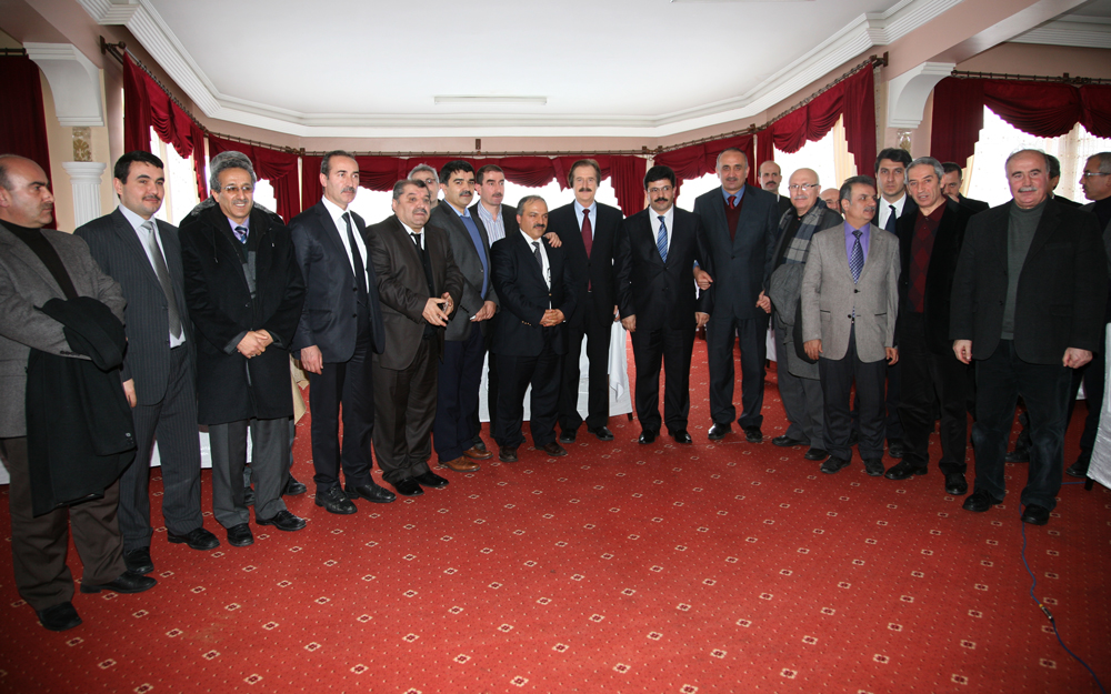 PROF. DR. KAHRAMAN’A VEDA YEMEĞİ