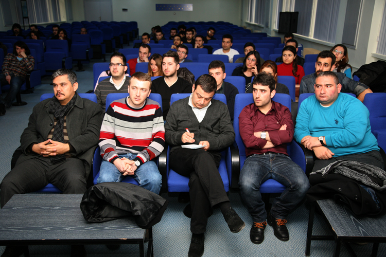 "MATLAB'IN SAYISAL İŞLEMLERİN ANALİZİNDE KULLANIMI" ADLI PROGRAM DÜZENLENDİ